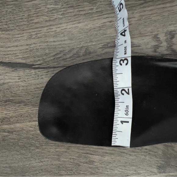 PRADA FW runway 1999 SQUARE TOE
 Vibram Chelsea Boot in Black
Size 36.5 - Picture 8 of 16